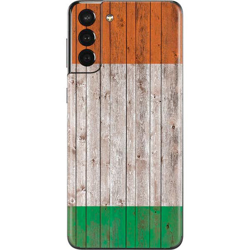 Ireland Flag Dark Wood Galaxy S21 Plus 5G Skin